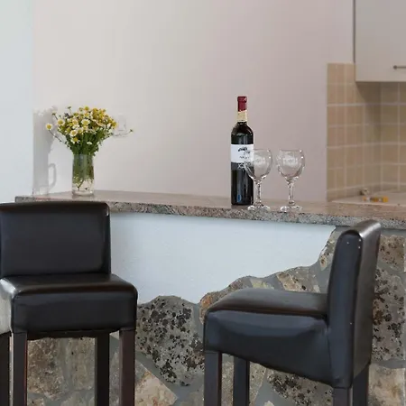 Ferienhaus Mit Privatpool Fur 4 Personen Ca 70 Qm In Bristane, Dalmatien Dalmatinisches Hinterland Prázdninový dům *