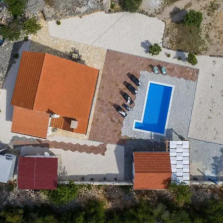 Prázdninový dům Ferienhaus Mit Privatpool Fur 4 Personen Ca 70 Qm In Bristane, Dalmatien Dalmatinisches Hinterland Bristane